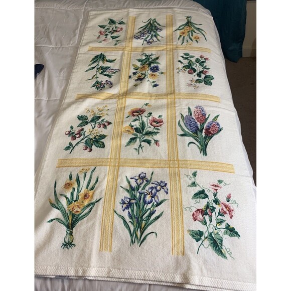 LIZ CLAIBORNE Vintage Bath Towels YELLOW FLORAL BOTANICAL (2) Made USA Cottage - Picture 2 of 14